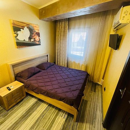 Urban Rez Suites Iasi Buitenkant foto