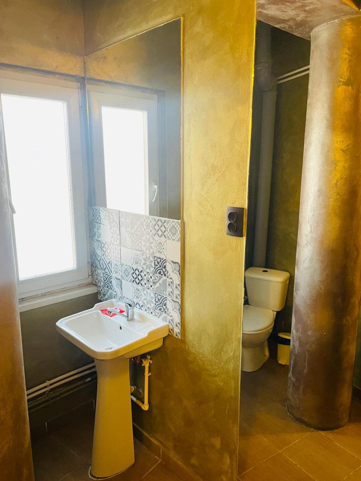 Urban Rez Suites Iasi Buitenkant foto